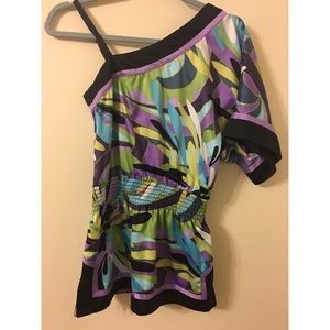 Cute Asian style top